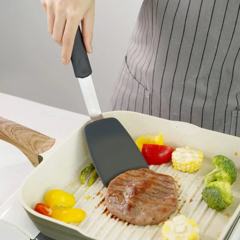 33cm Flexible Silicone Turner Non-Stick Fried Steak Egg Spatula Kitchen Cooking Utensils Long Handle Pancake Food Flipper Shovel - Image 4