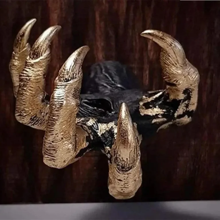 Creative Shape Crafts Witch Hand Wall Hanging Statue Resin Aesthetic Art Sculpture Halloween Decor Jewelry Display Rack Hanger - Image 2