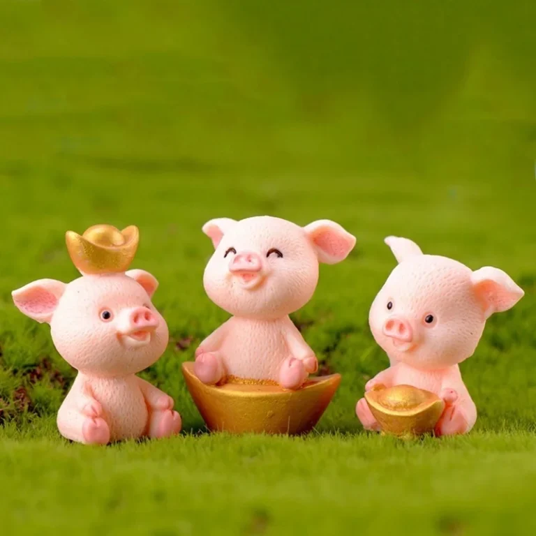 5 PCS Micro Pig Family Figurine Resin Ornaments Miniature Model Mini Animal Statue Bonsai Decoration Garden Home Decor - Image 3