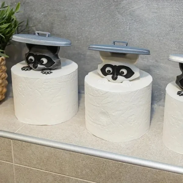 1Pc Adorable 3D Printed Raccoon Toilet Roll Paper Holder White Plastic Playful Bathroom Decor Tissue Holder with Lid Decoration 1