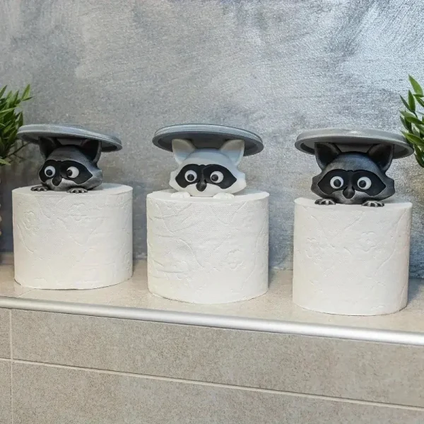 1Pc Adorable 3D Printed Raccoon Toilet Roll Paper Holder White Plastic Playful Bathroom Decor Tissue Holder with Lid Decoration 2